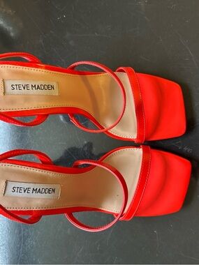 Steve Madden Red Strappy Square-Toe Heeled Sandals